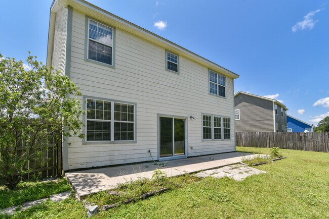 Building Photo - 124 Peoria Blvd