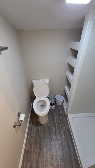 Building Photo - 7896 Elderberry Cir