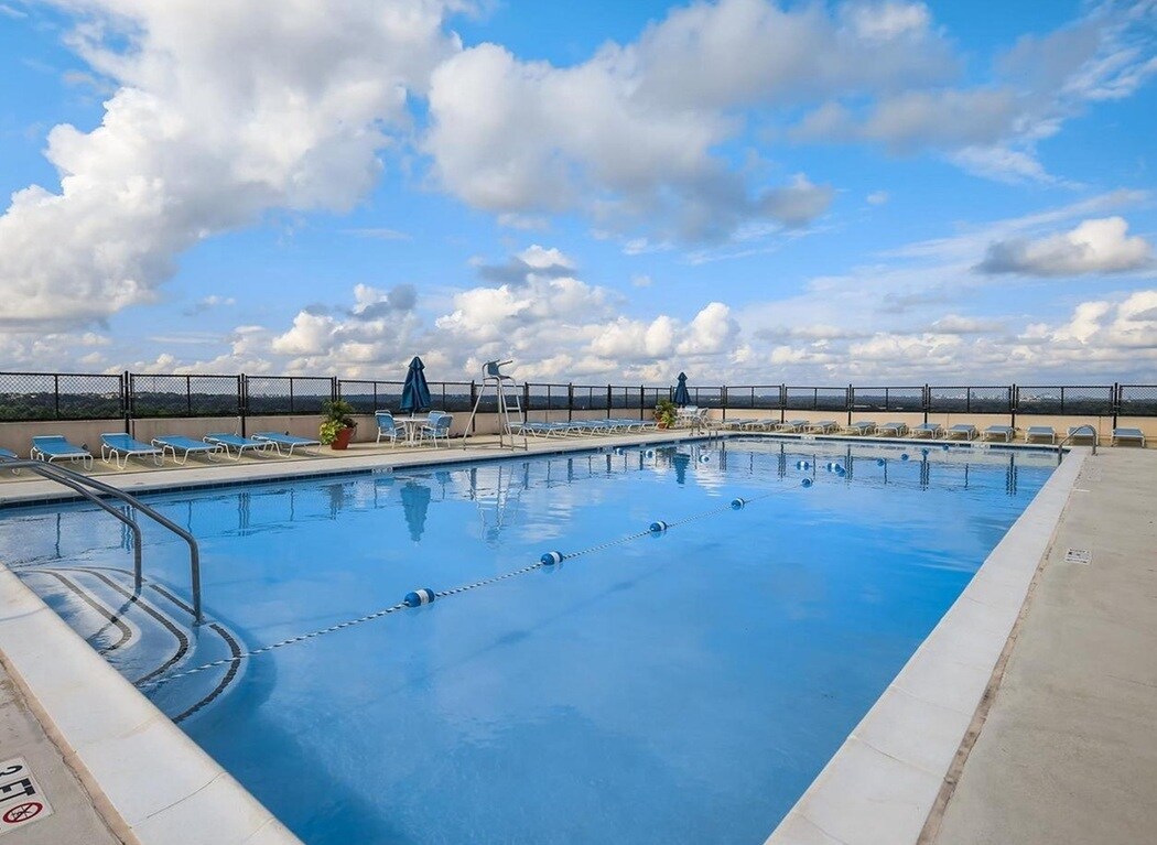 Building Photo - 5500 Friendship Blvd