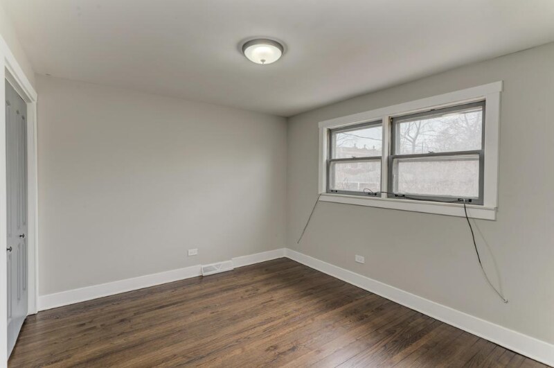 Building Photo - 11209 S Laflin St