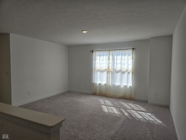 Building Photo - 5128 Summerton St