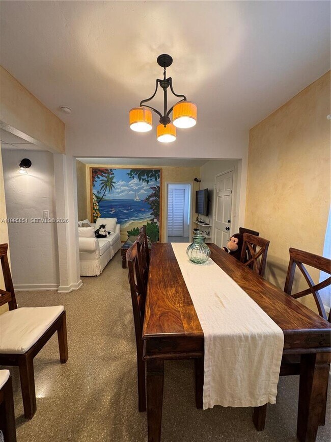 Building Photo - 510 76th St