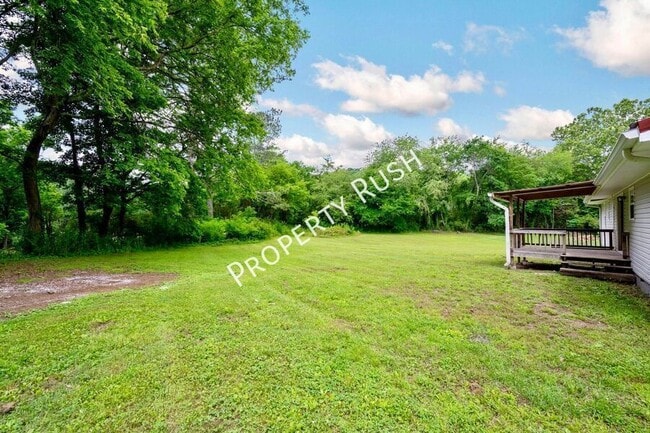Building Photo - 321 Whitmire Cir