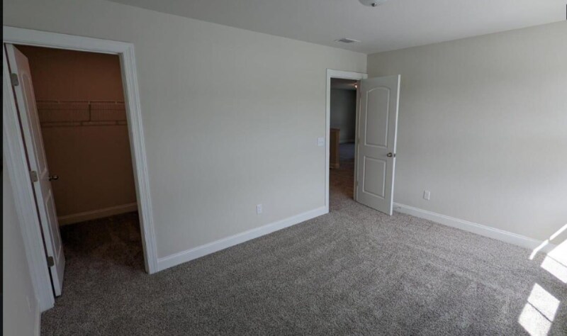 Building Photo - 1411 Alabaster Ln