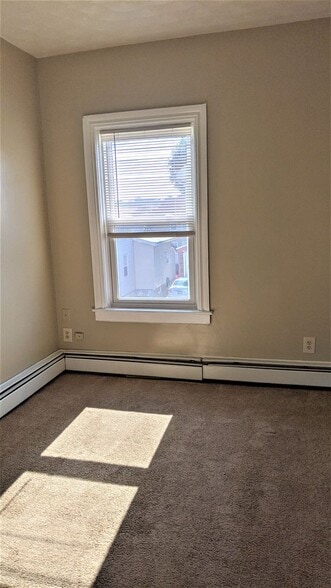 Building Photo - 8-12 Flora Street