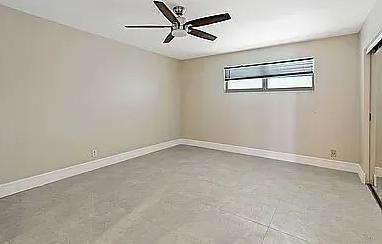 Building Photo - 360 Wilma Cir