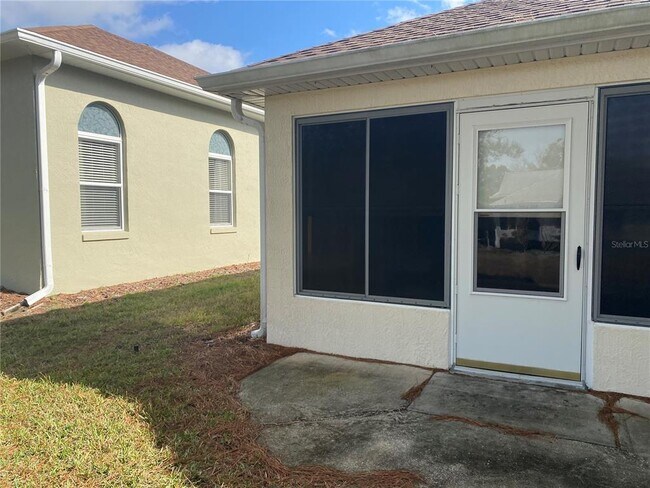 Building Photo - 11120 SW 73rd Terrace