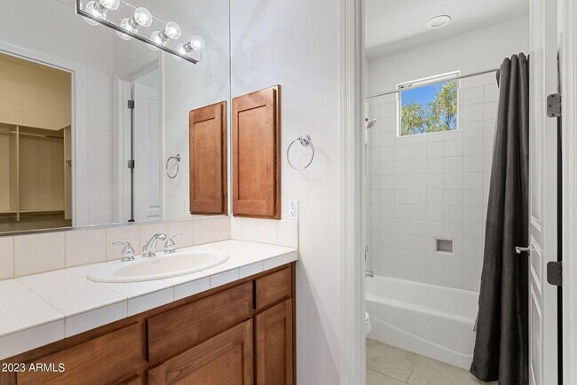 Building Photo - 22463 N 54th St