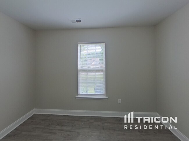 Building Photo - 941 Lynnview Ct