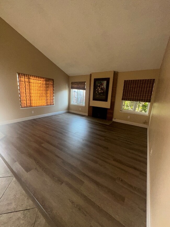 Building Photo - 11090 Virgo Pl