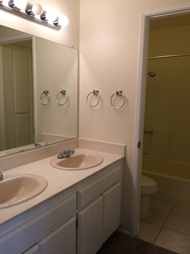 Building Photo - 9380 Twin Trails Dr