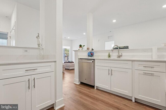 Building Photo - 5104 Mary Ashby Wy