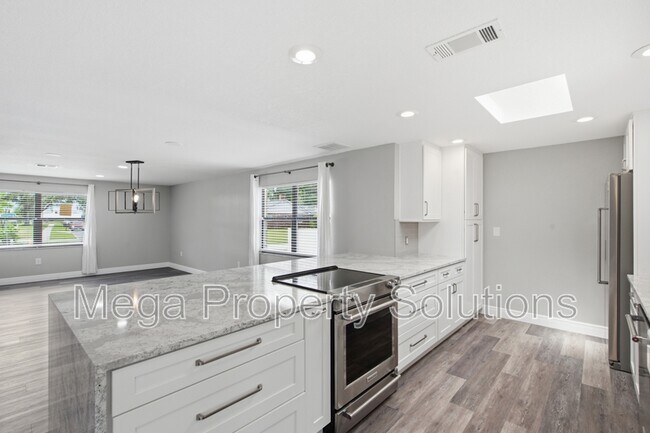 Building Photo - 1433 Ellison Ln