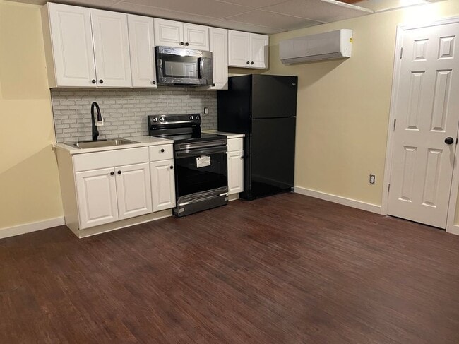 Building Photo - 441 Sunrise Highway North Service Rd