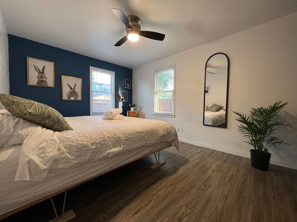 Building Photo - 211 Lessin Ln