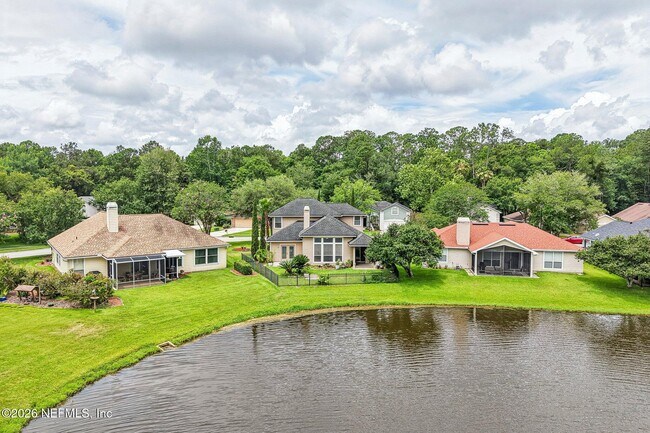 Building Photo - 1629 Sandy Springs Dr