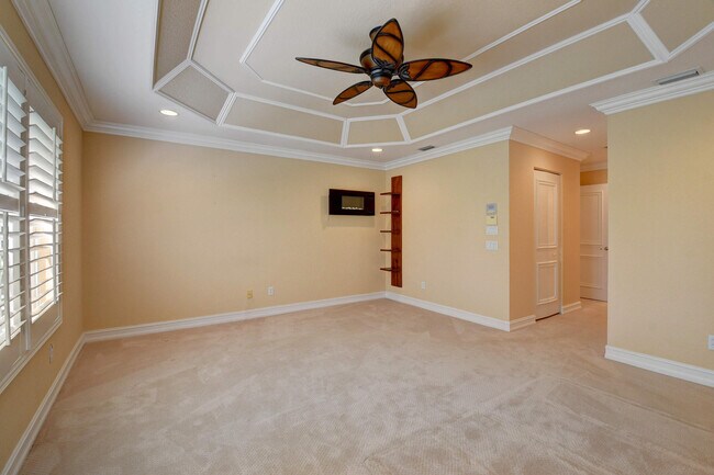 Building Photo - 8957 Sandy Crest Ln