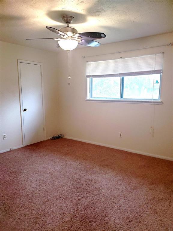 Building Photo - 204 Banyan Dr