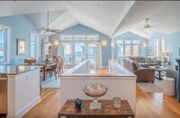 Building Photo - BEAUTFUL FURNISHED WINTER GETAWAY