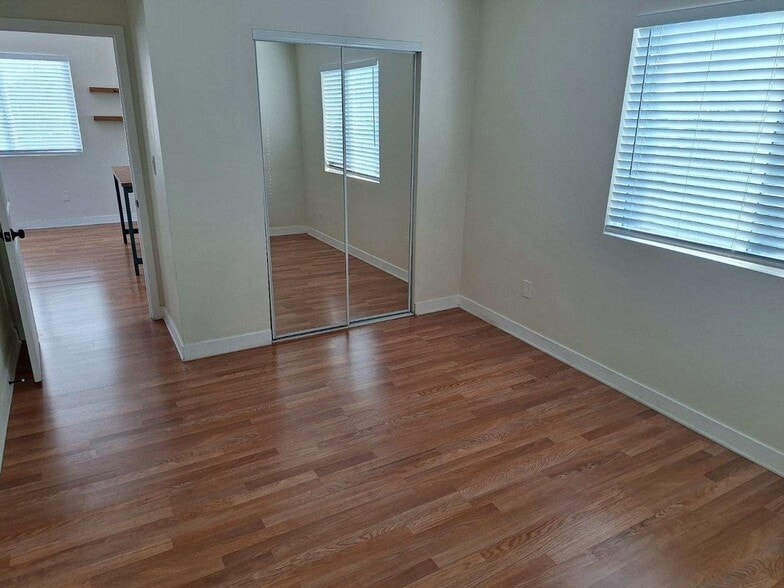 Building Photo - 3809 Rose Ave