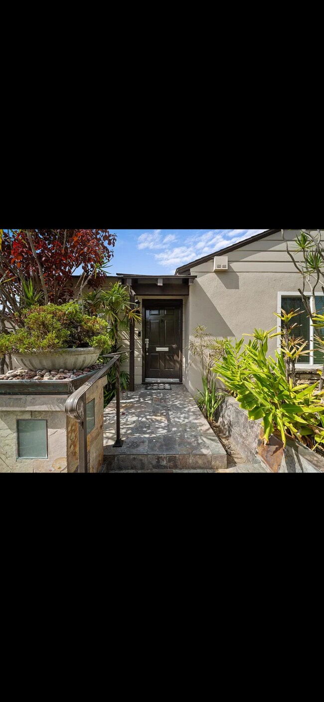 Building Photo - 4177 Baldwin Ave