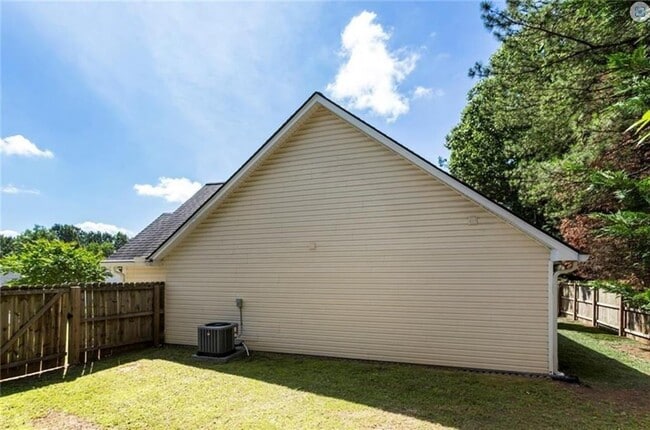 Building Photo - 3028 Arden Ridge Terrace