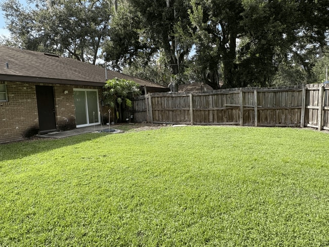 Building Photo - 4434 Highland Ln