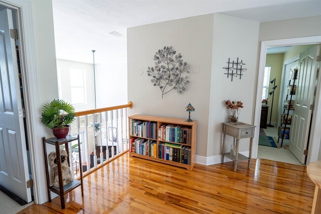 Building Photo - 491 Frank Shaw Rd