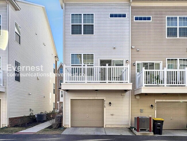 Building Photo - 7113 Rowlock Aly