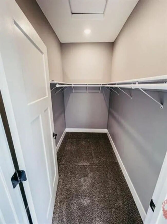 Building Photo - 3995 Lucas Ct