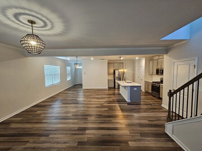 Building Photo - 6529 Mezzo Ln