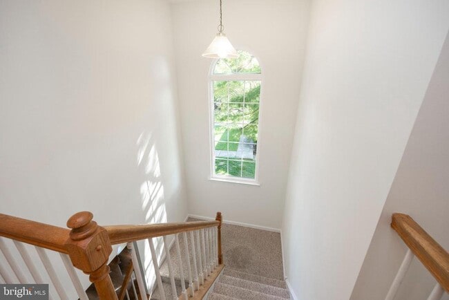 Building Photo - 112 Whistling Swan Ln