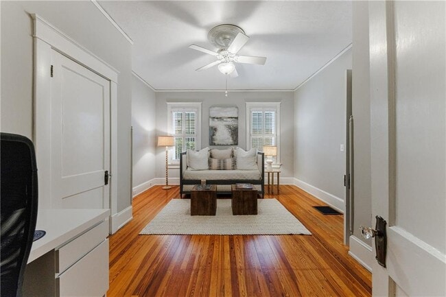 Building Photo - 654 Cresthill Ave NE