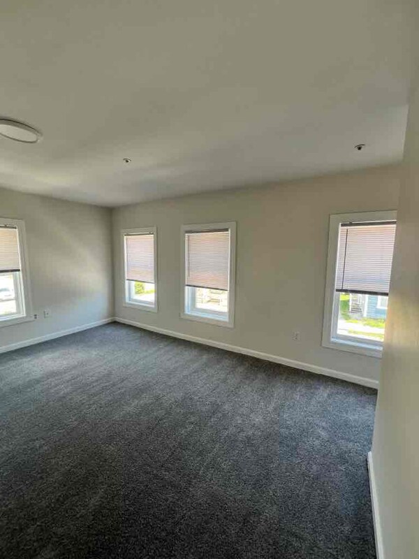 Building Photo - 19 Belknap St