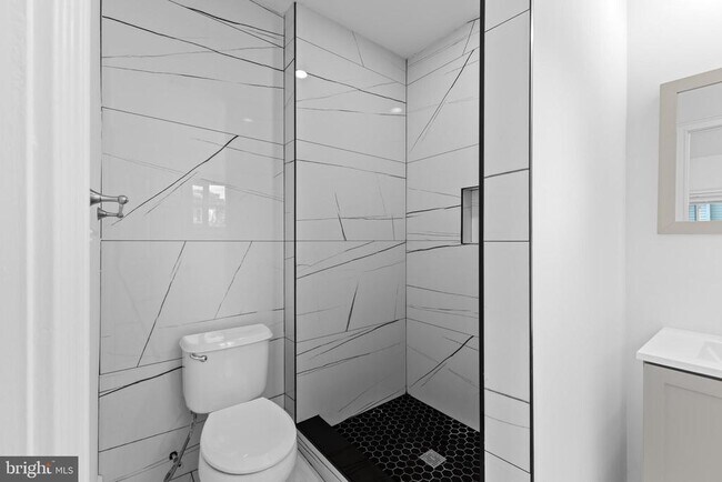 Building Photo - 720 Cinnaminson Ave