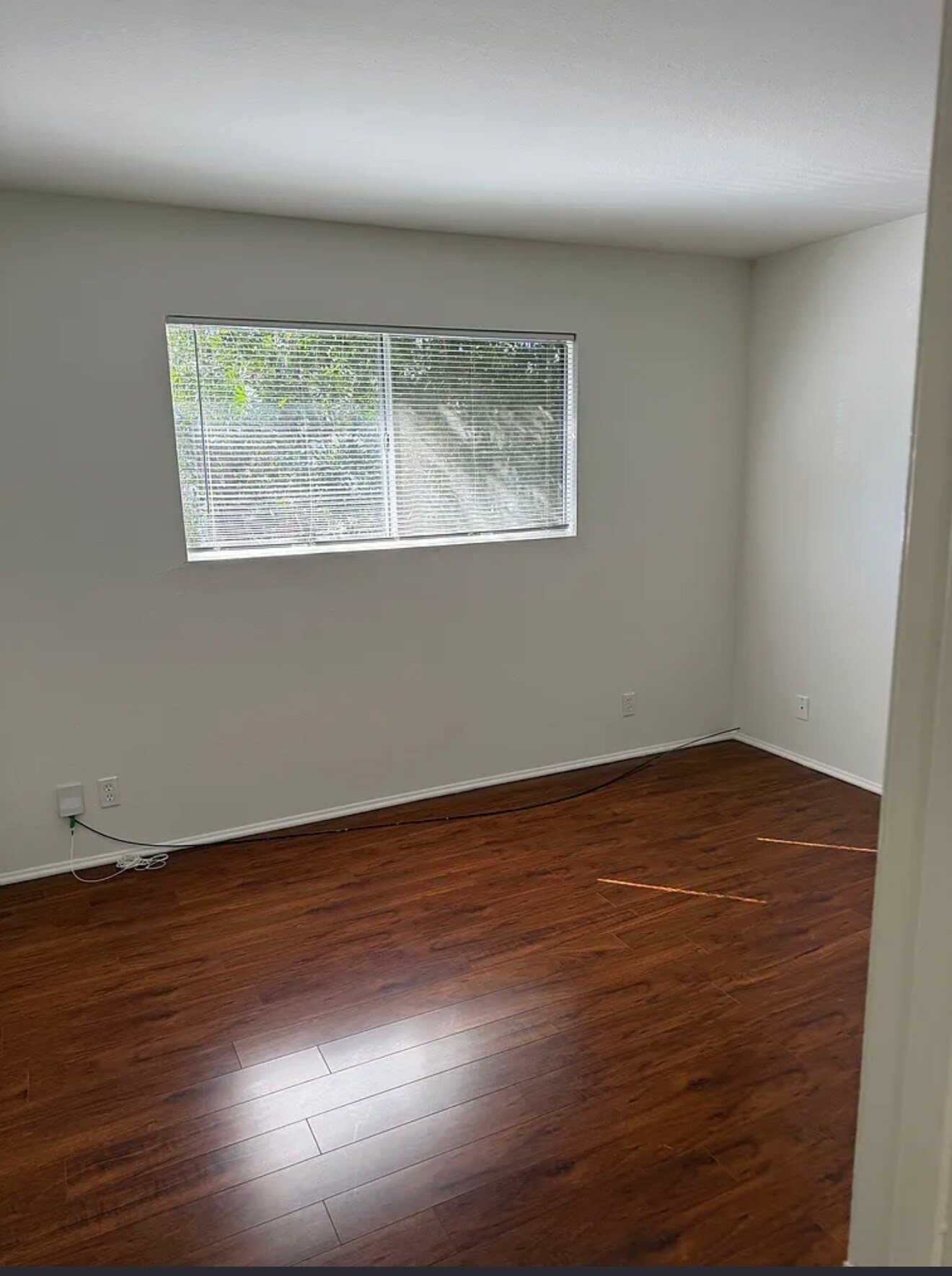 Building Photo - 14551 Vose St