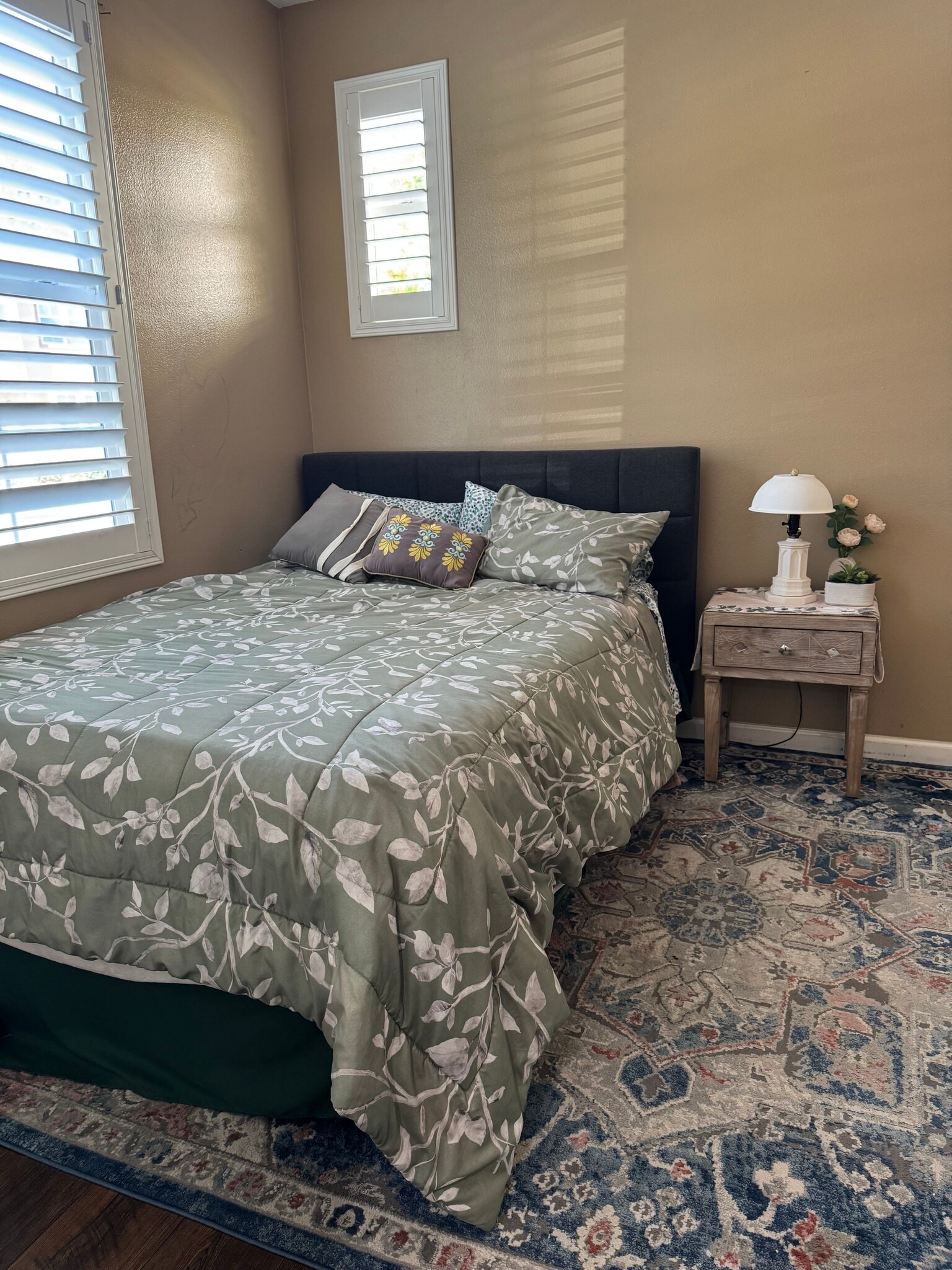 Building Photo - 1132 Ambrosia St