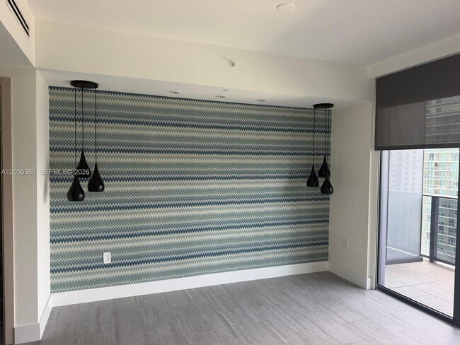 Building Photo - 1000 Brickell Plaza