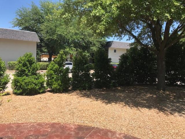 Building Photo - 404 N Board St