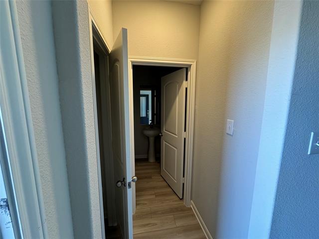 Building Photo - 213 Emma Dr