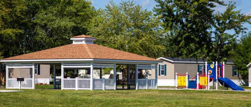 Building Photo - 9775 Spinnaker Dr