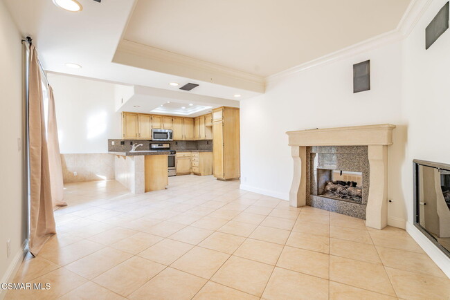 Building Photo - 637 Brademas Ct
