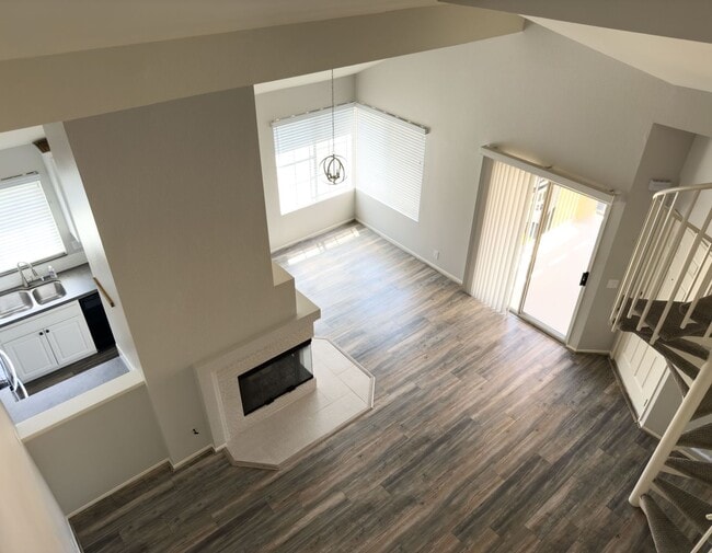 Building Photo - 7220 Calle Cristobal