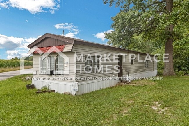 Building Photo - 4750 N County Rd 500 E