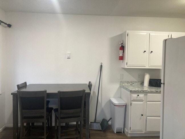 Building Photo - 1740 Muldoon Cir