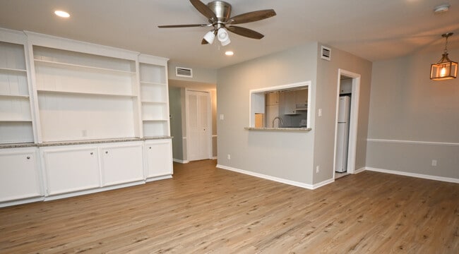 Building Photo - 3730 Fairfield Ave