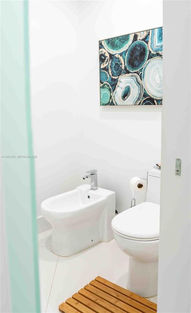 Building Photo - 4957 NW 93rd Doral Pl