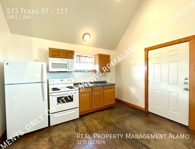 Building Photo - 573 TX-97