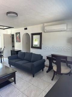 Building Photo - 1105 Turner St