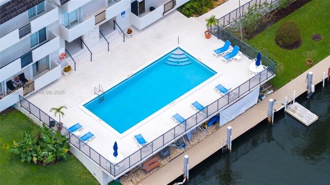 Building Photo - 6815 Edgewater Dr